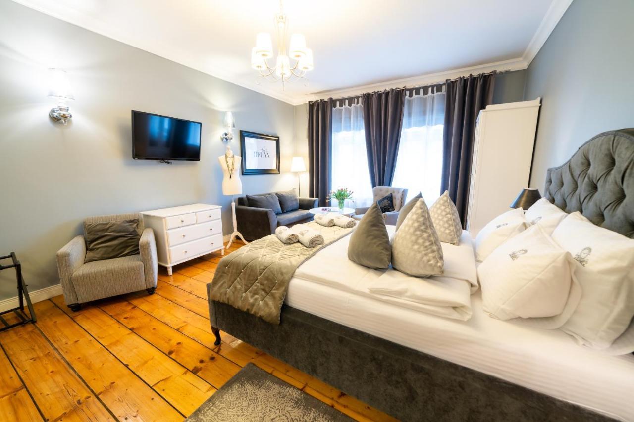 Apartamenty Pod Zegarem Mikołajki Bagian luar foto
