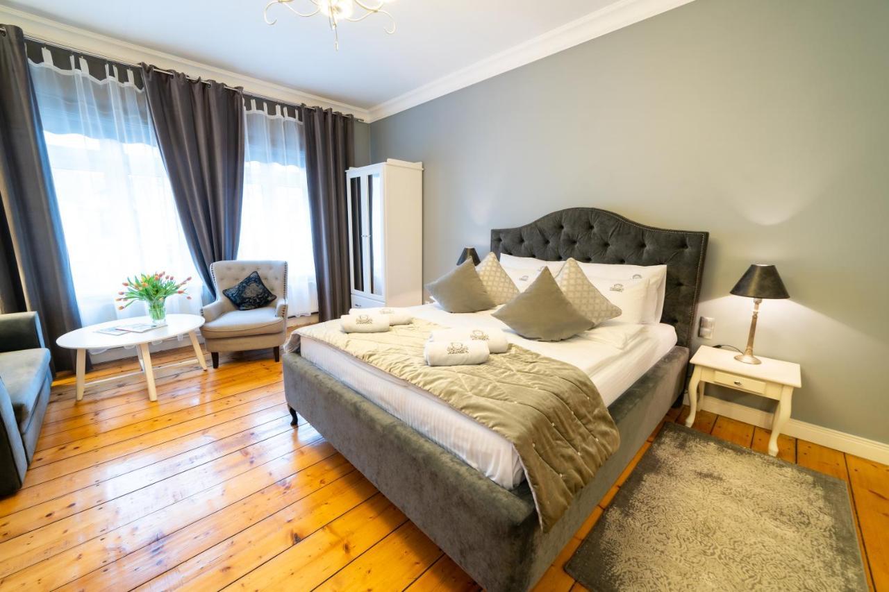 Apartamenty Pod Zegarem Mikołajki Bagian luar foto