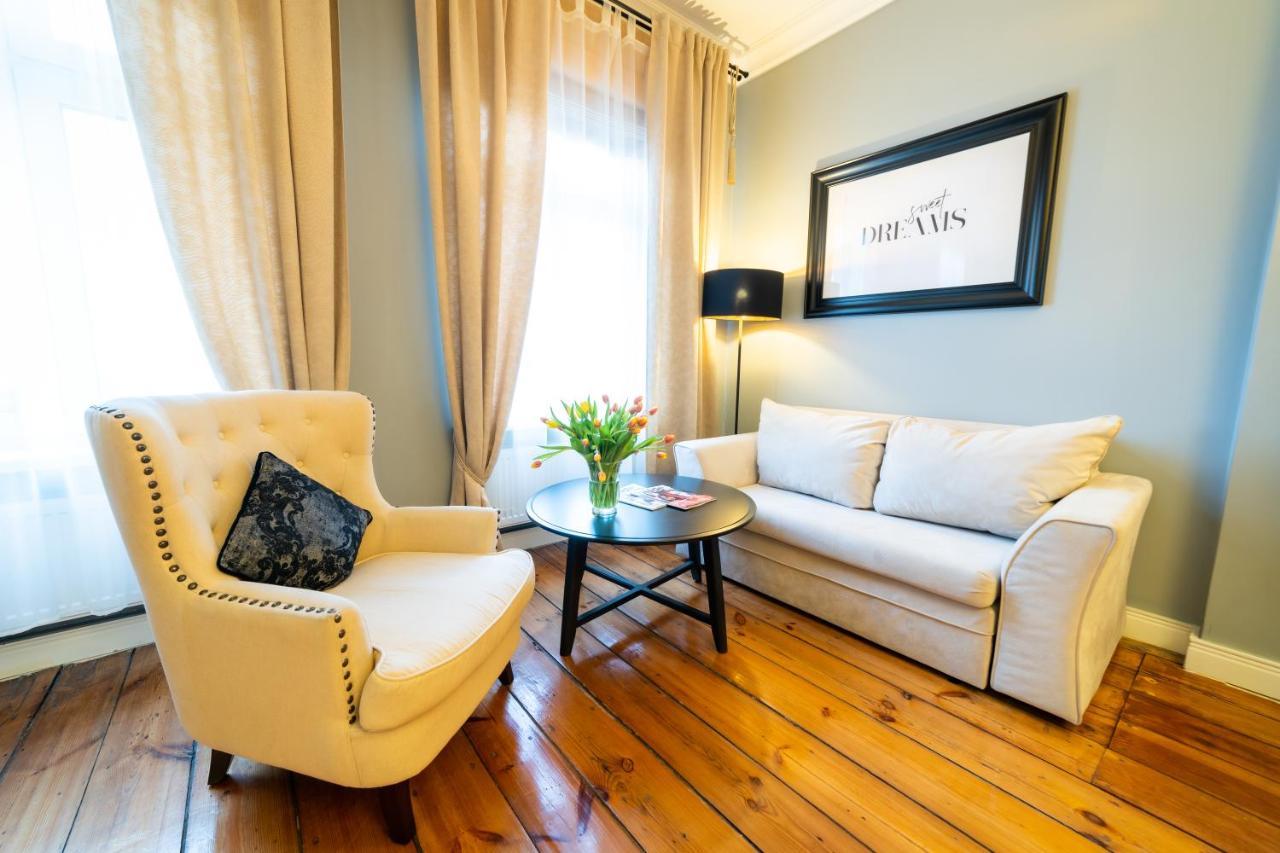 Apartamenty Pod Zegarem Mikołajki Bagian luar foto