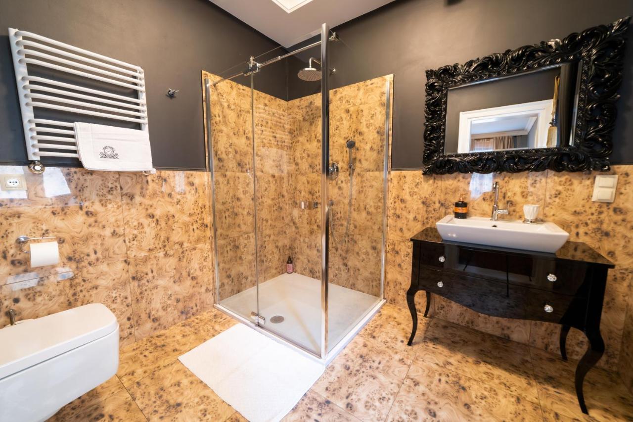 Apartamenty Pod Zegarem Mikołajki Bagian luar foto